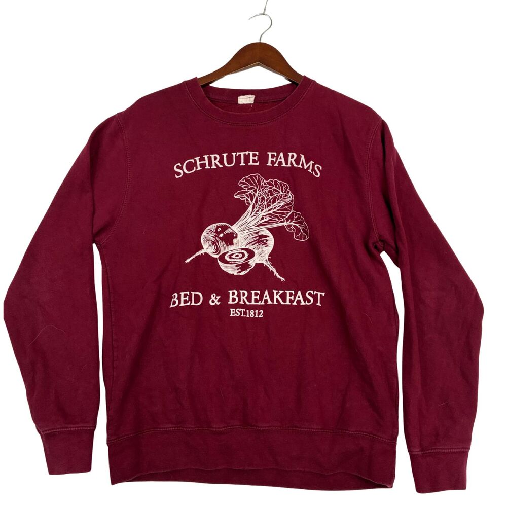 Schrute Farms Bed Breakfast Sweatshirt Mens M Burgundy The Office TV Show Dwight